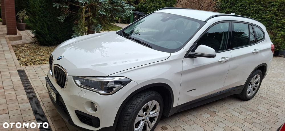 BMW X1 sDrive18i - 1