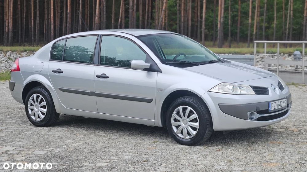 Renault Megane 1.6 16V Dynamique - 16