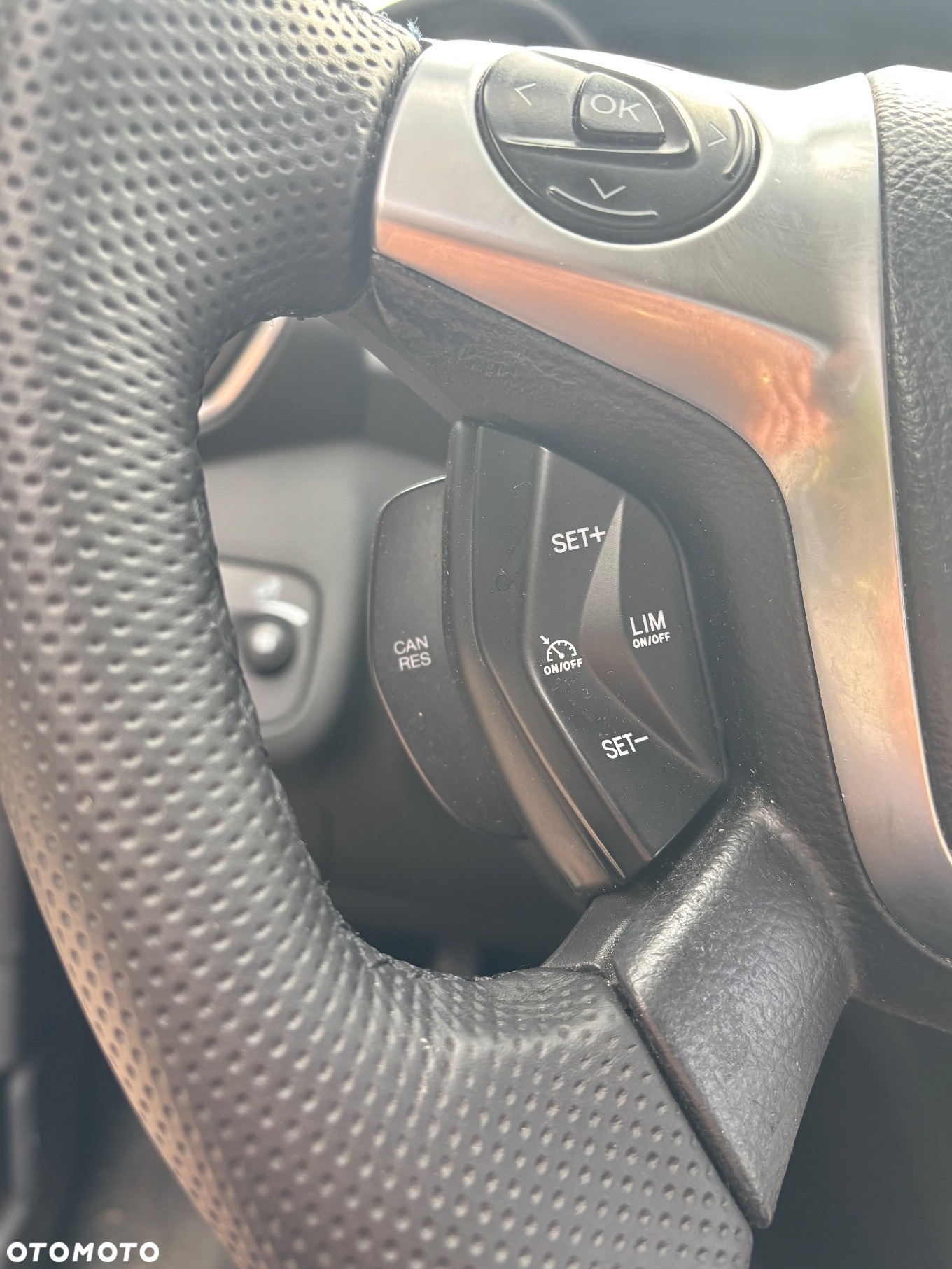 Ford Kuga 2.0 TDCi 4WD Titanium - 10