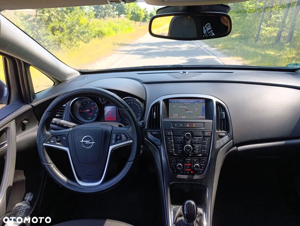 Opel Astra 1.4 T Cosmo S&S - 17