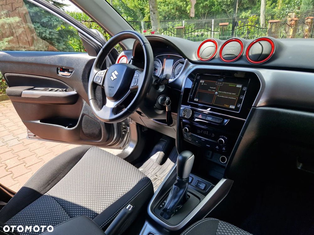 Suzuki Vitara 1.4 Boosterjet Premium 4WD - 24