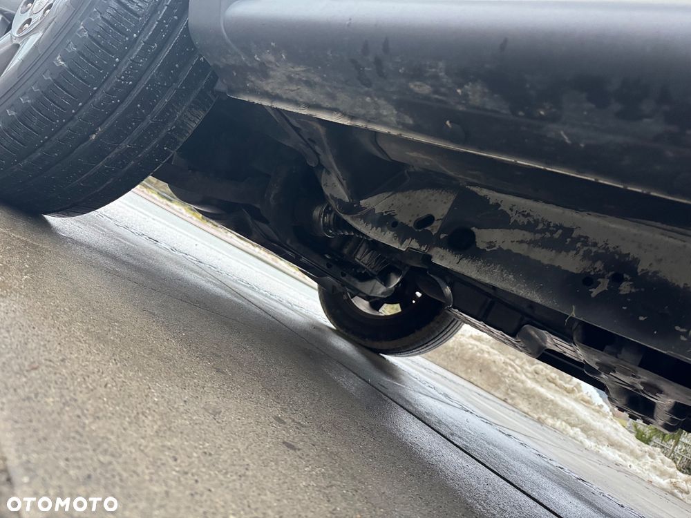 Jeep Cherokee 2.8 CRD Automatik Limited - 13