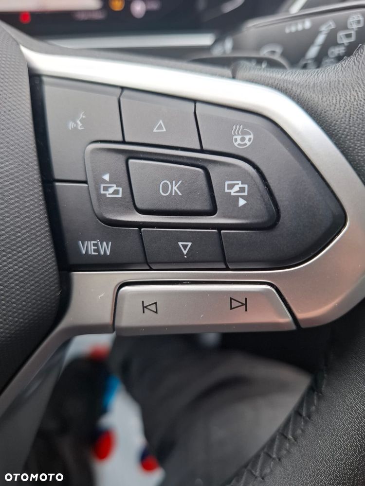 Volkswagen Tiguan 2.0 TDI SCR Elegance DSG - 25