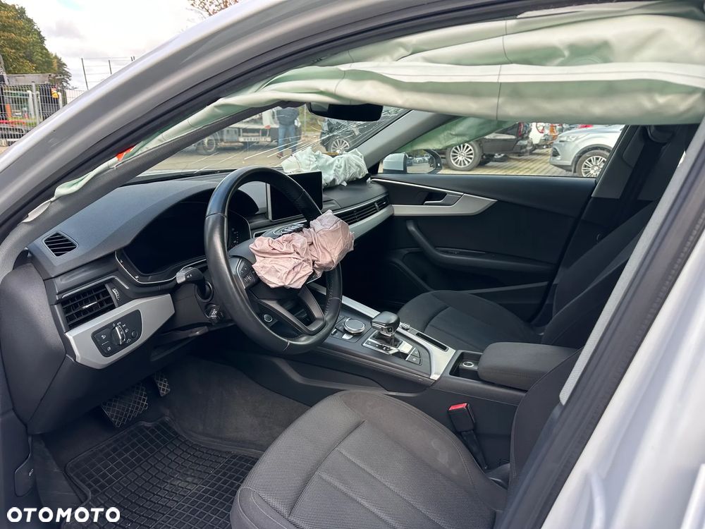 Audi A4 Limousine - 8