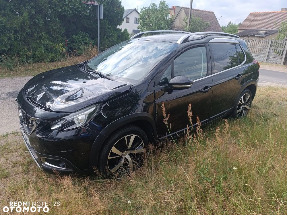 Peugeot 2008 1.2 Pure Tech Allure S&S - 4