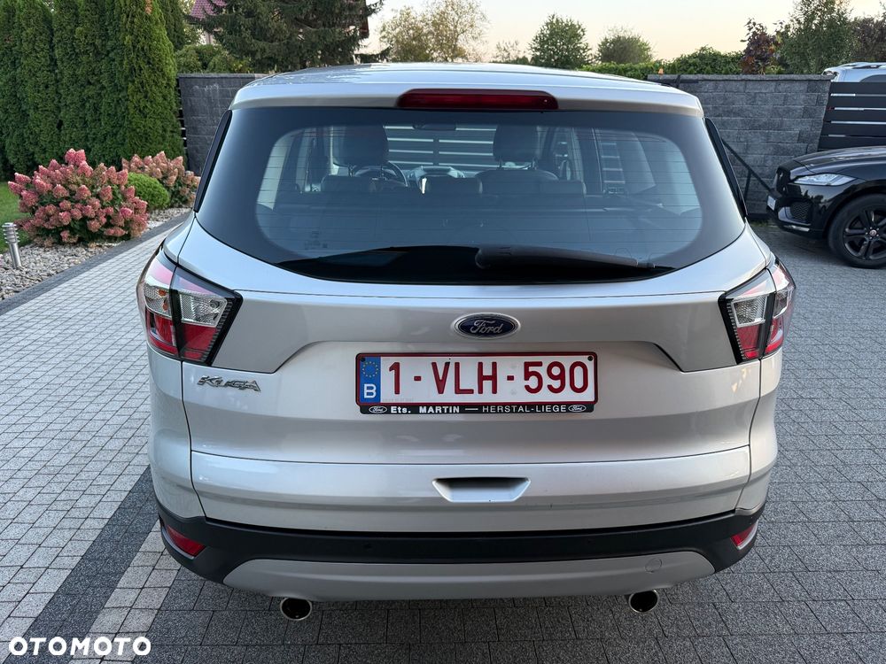 Ford Kuga 2.0 TDCi 4WD Titanium - 12