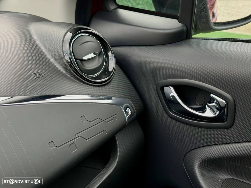 Renault Zoe (c/ Bateria) 41 kwh Intens - 23