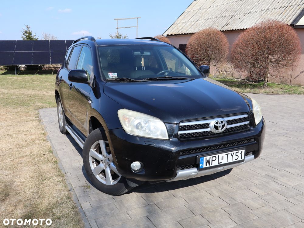 Toyota RAV4 - 2