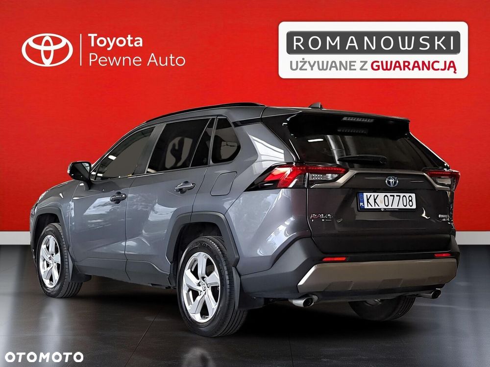 Toyota RAV4 - 8