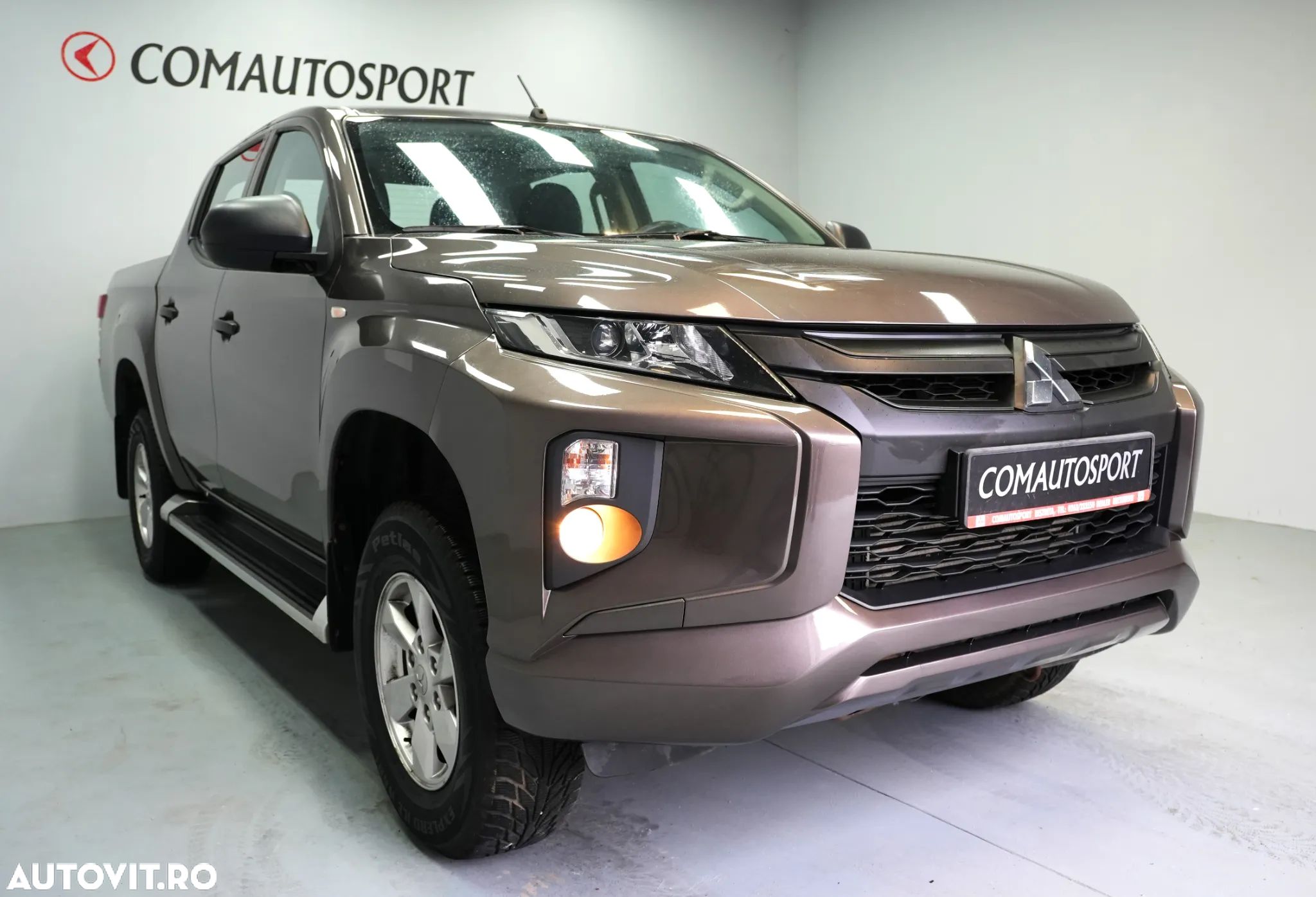Mitsubishi L200 Double Cab 2.2 DI-D M/T Invite - 1