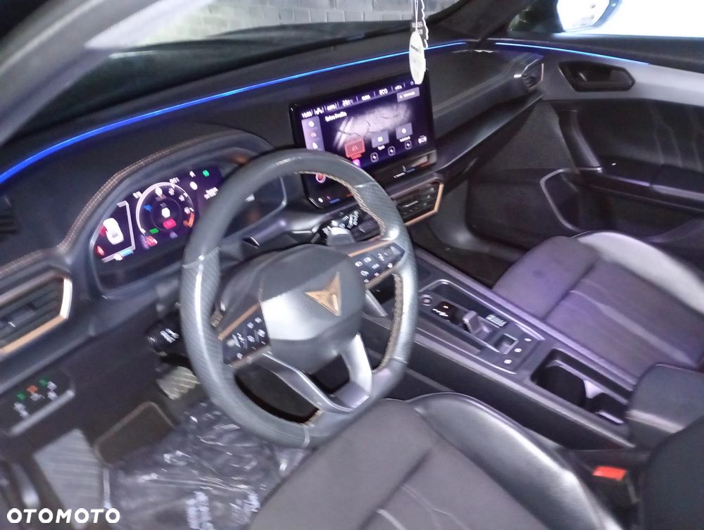 Cupra Formentor 1.4 e-Hybrid DSG - 8