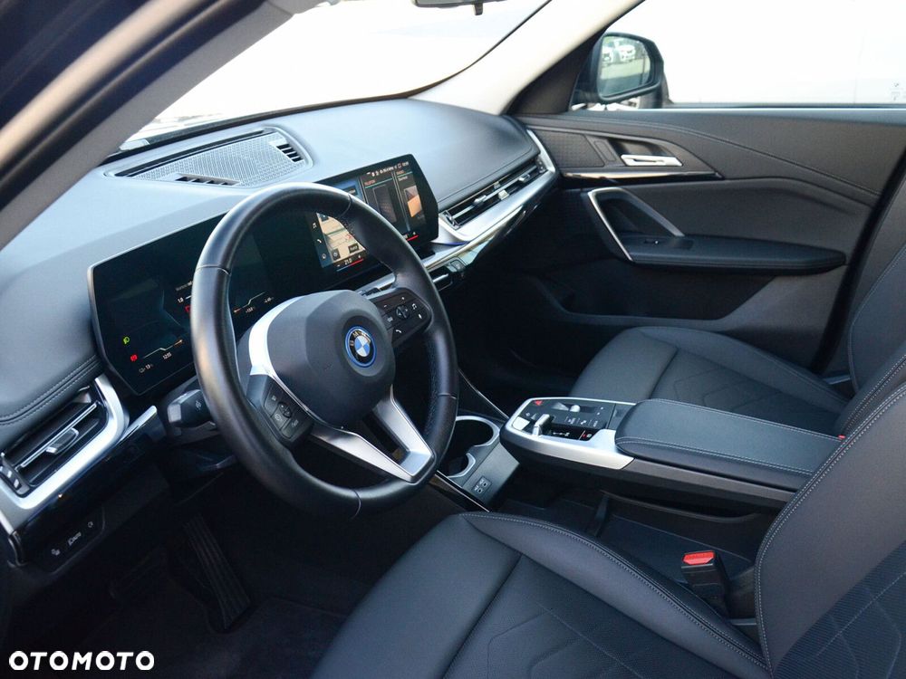 BMW iX1 xDrive30 66.5kWh - 18