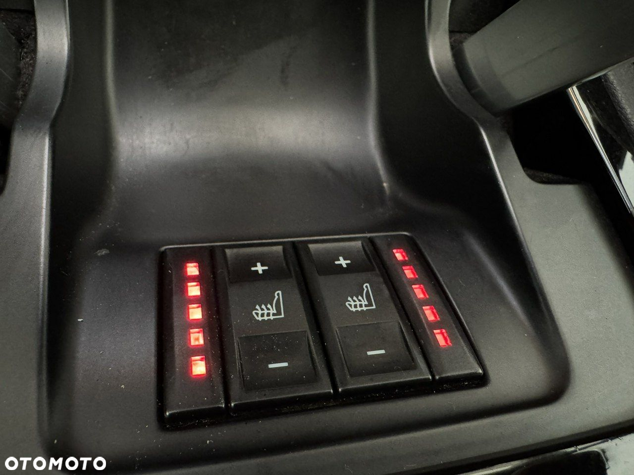 Ford S-Max - 24