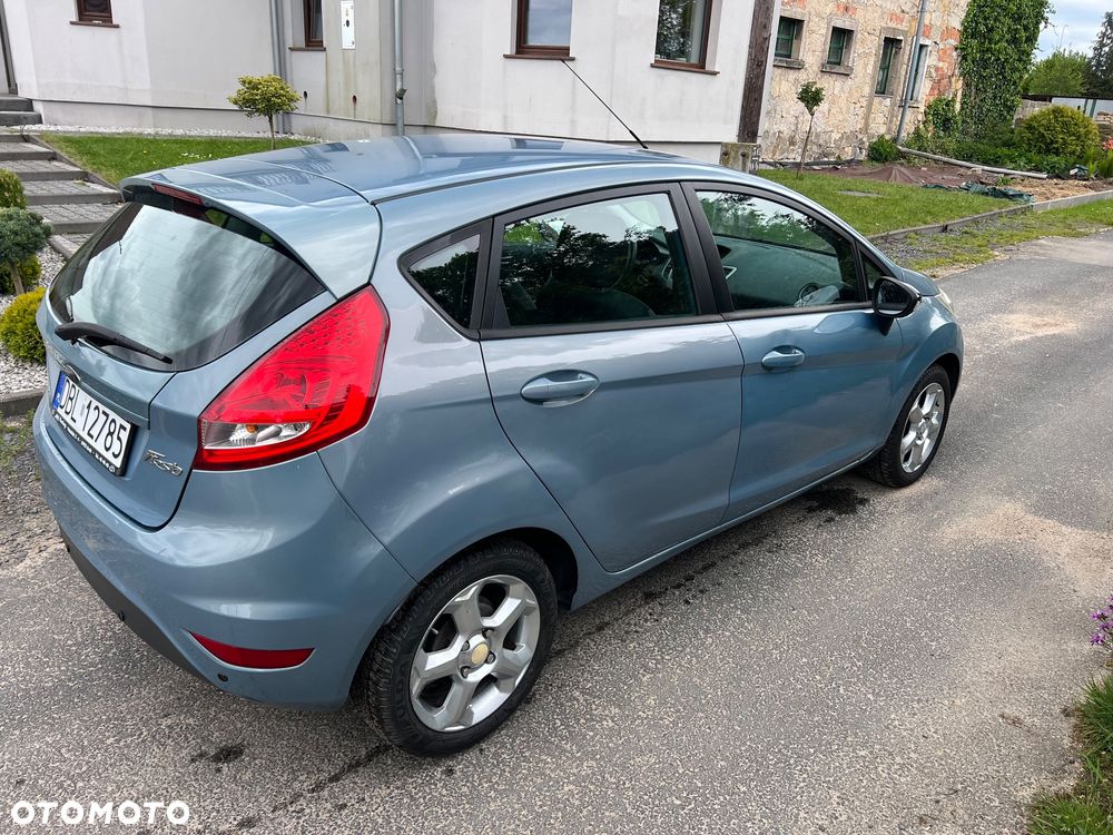 Ford Fiesta 1.25 Champions Edition - 12