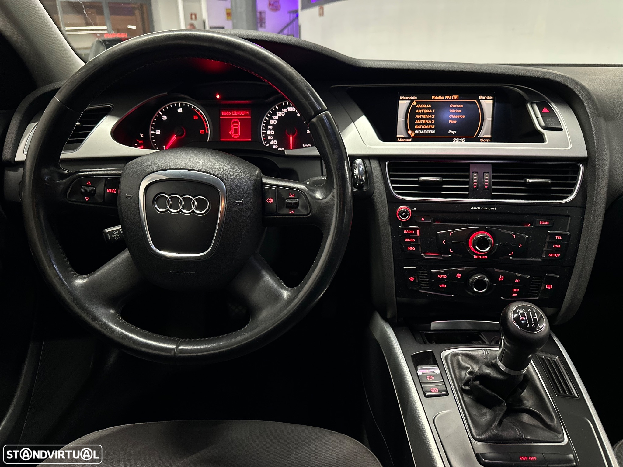 Audi A4 Avant 2.0 TDI Sport - 20
