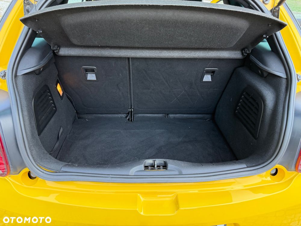 Citroën DS3 HDi 90 FAP SoChic - 21