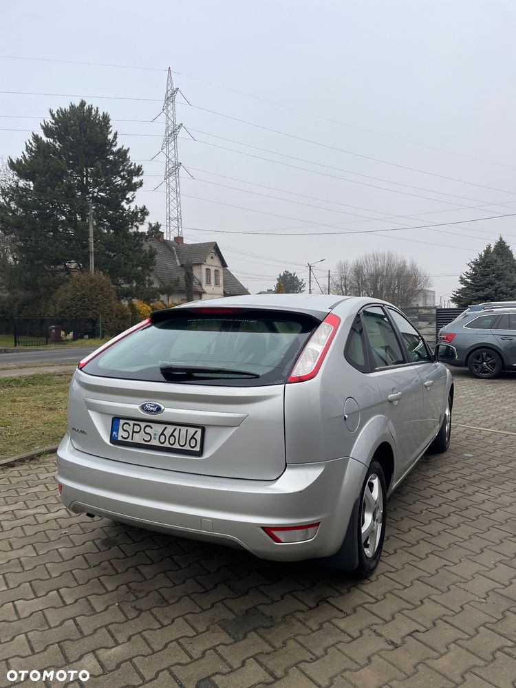 Ford Focus 1.6 Ambiente - 6