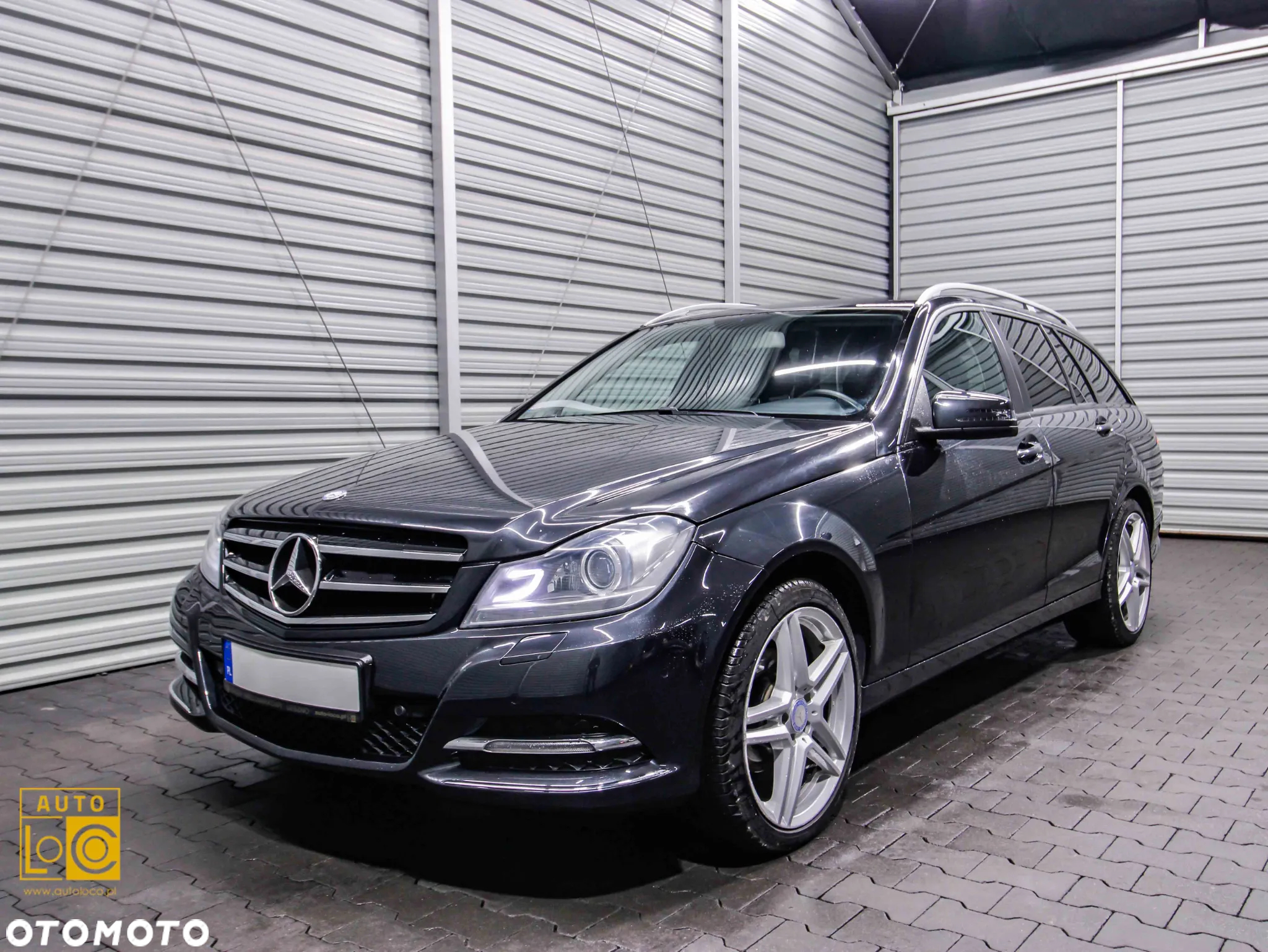 Mercedes-Benz Klasa C 180 T CDI DPF (BlueEFFICIENCY) Avantgarde - 3