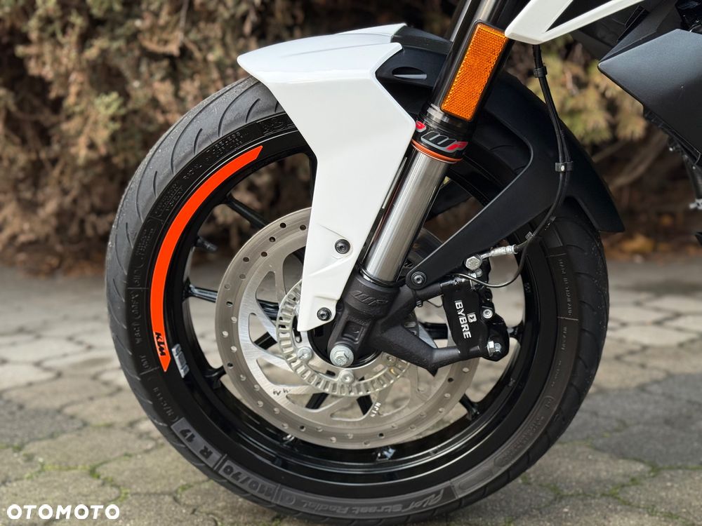 KTM Duke - 25