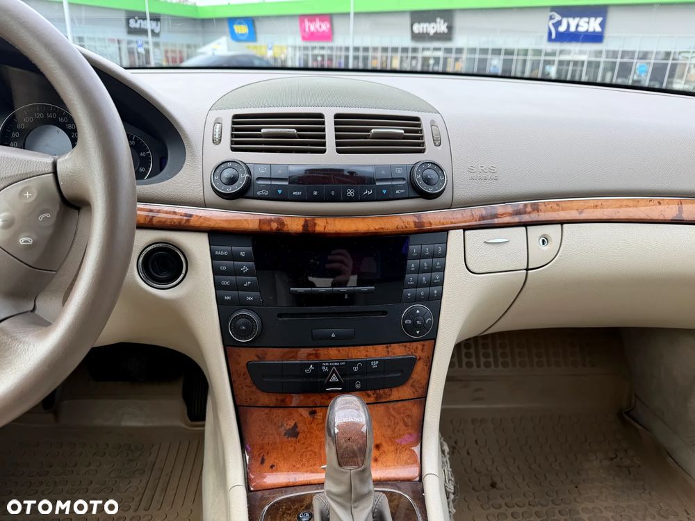 Mercedes-Benz Klasa E 280 CDI T Elegance - 10