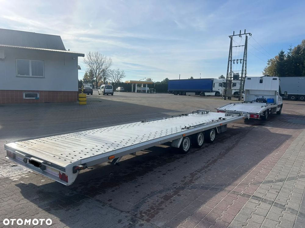 Mercedes-Benz Sprinter 319 - 8