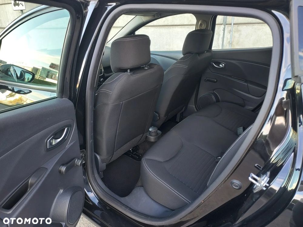 Renault Clio 1.2 16V Limited - 22