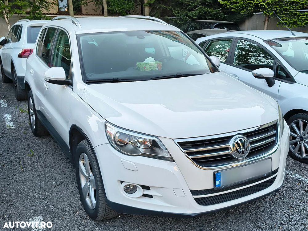 Volkswagen Tiguan - 5