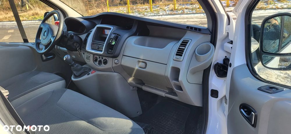 Opel Vivaro - 5