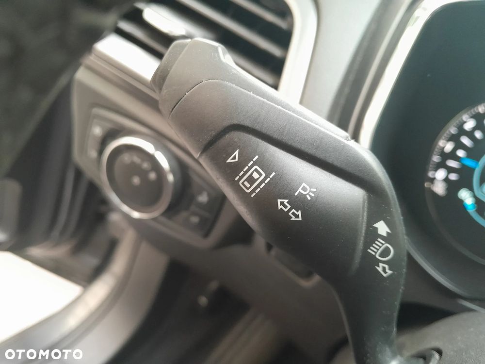Ford Mondeo 2.0 TDCi Titanium PowerShift - 17