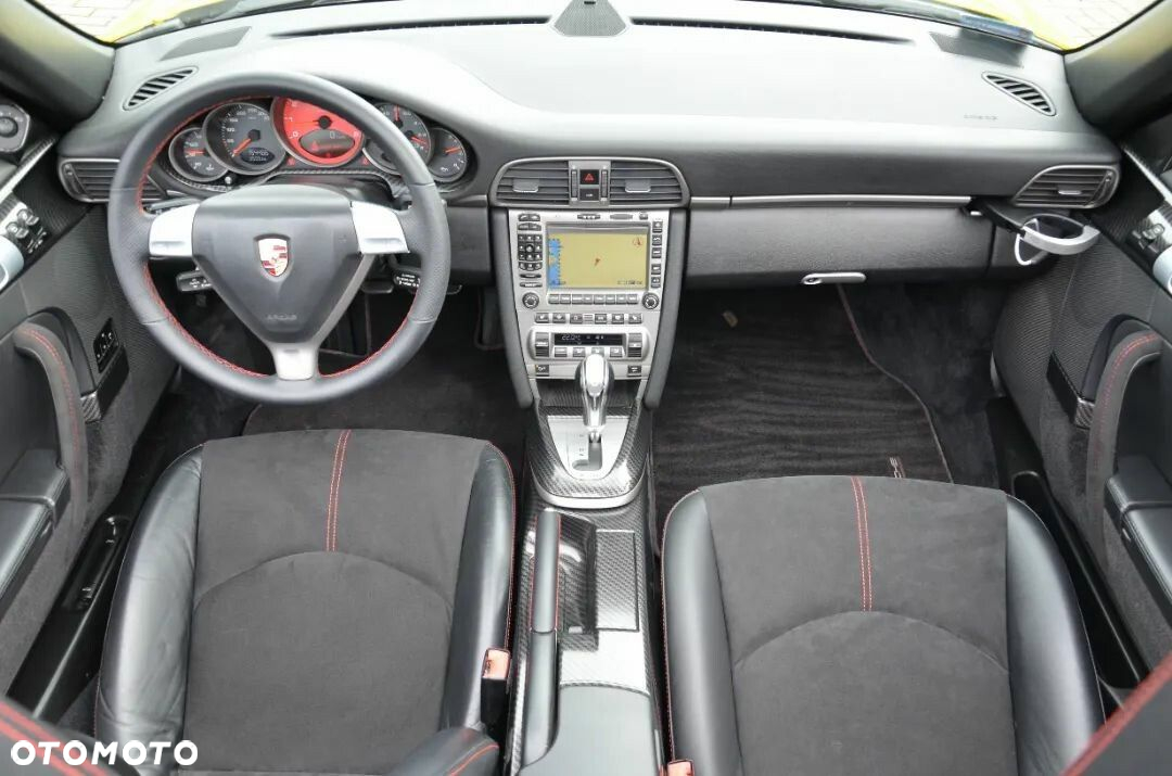 Porsche 911 - 38