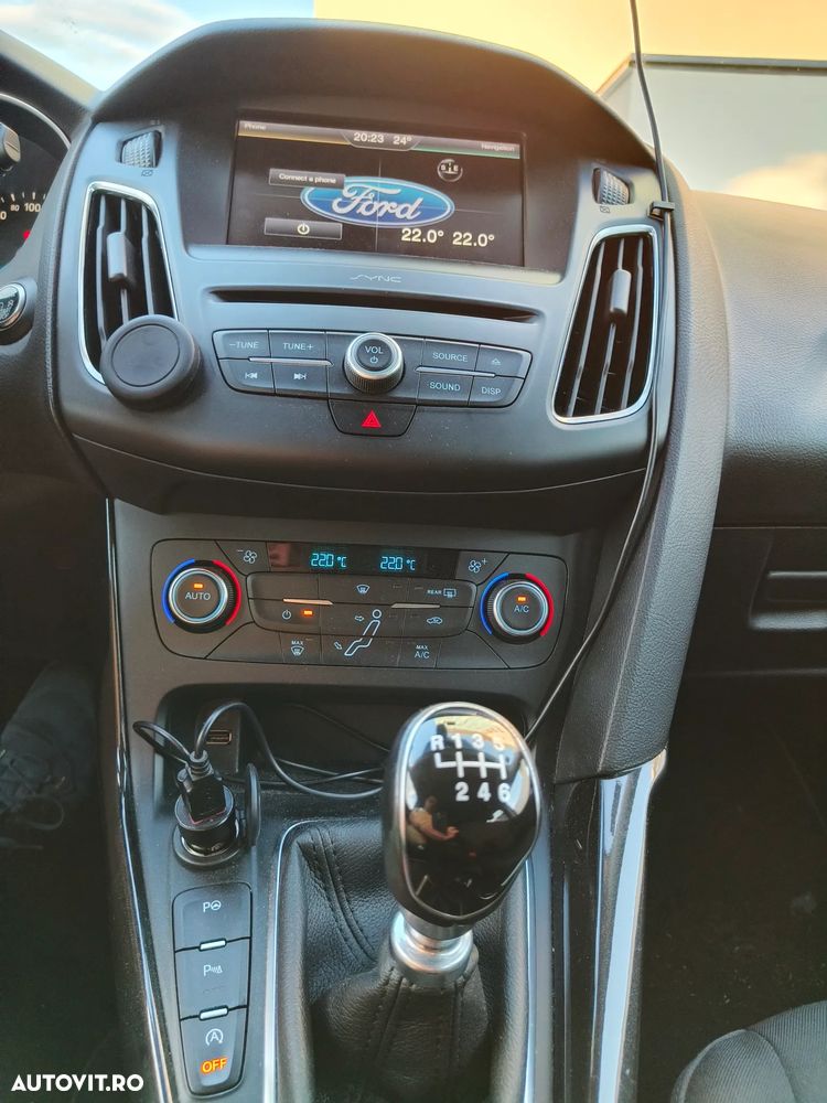 Ford Focus - 7