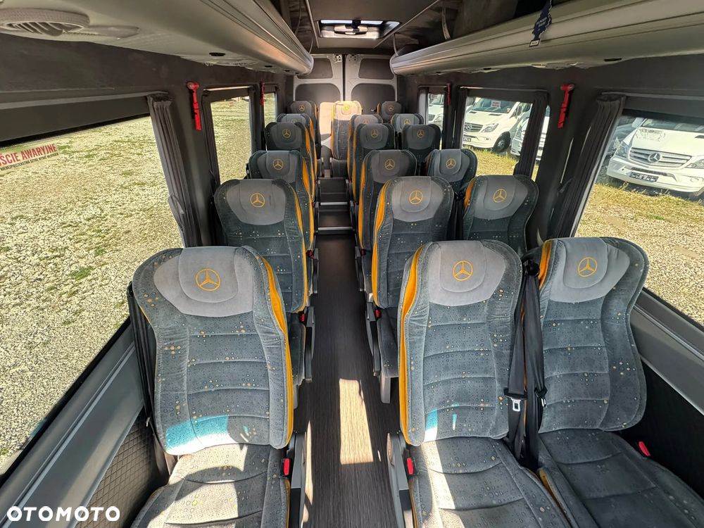 Mercedes-Benz Sprinter 519 - 10