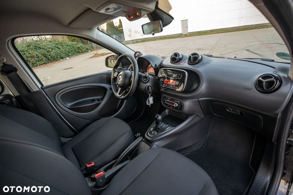 Smart Forfour eQ - 17