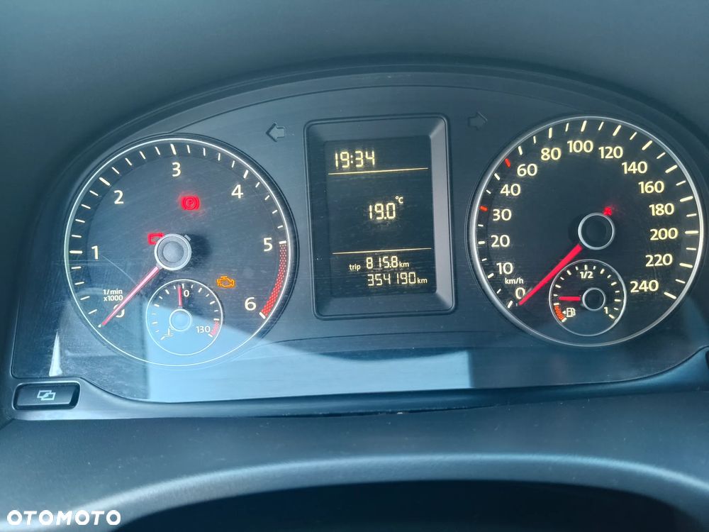 Volkswagen Caddy Trendline BMT - 17