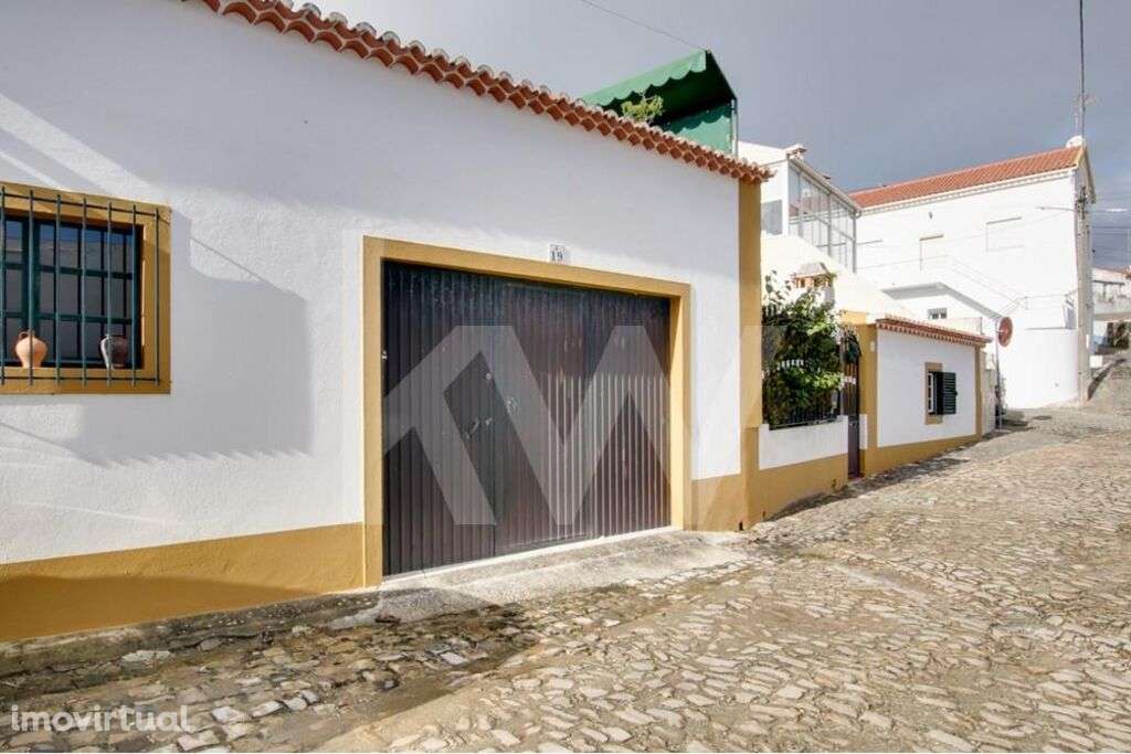 Moradia de 4 Assoalhadas no Sobral da Abelheira - Grande imagem: 3/45