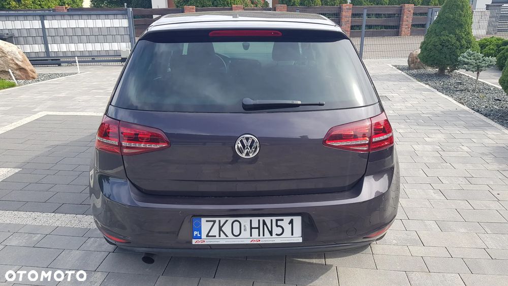 Volkswagen Golf - 4