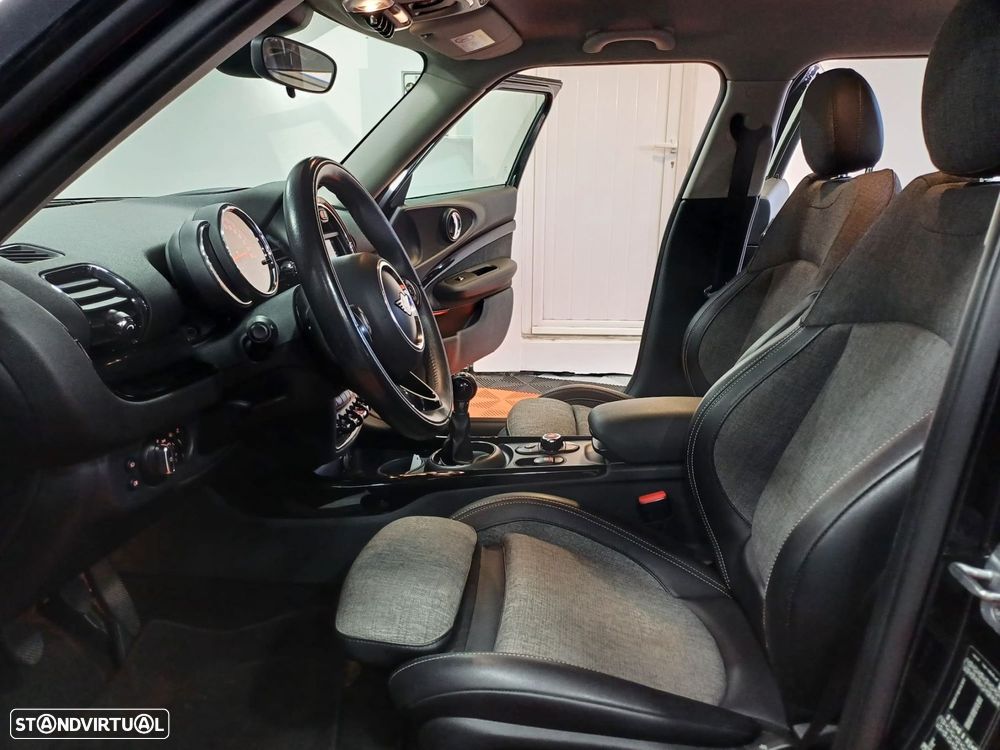 MINI Clubman One - 11