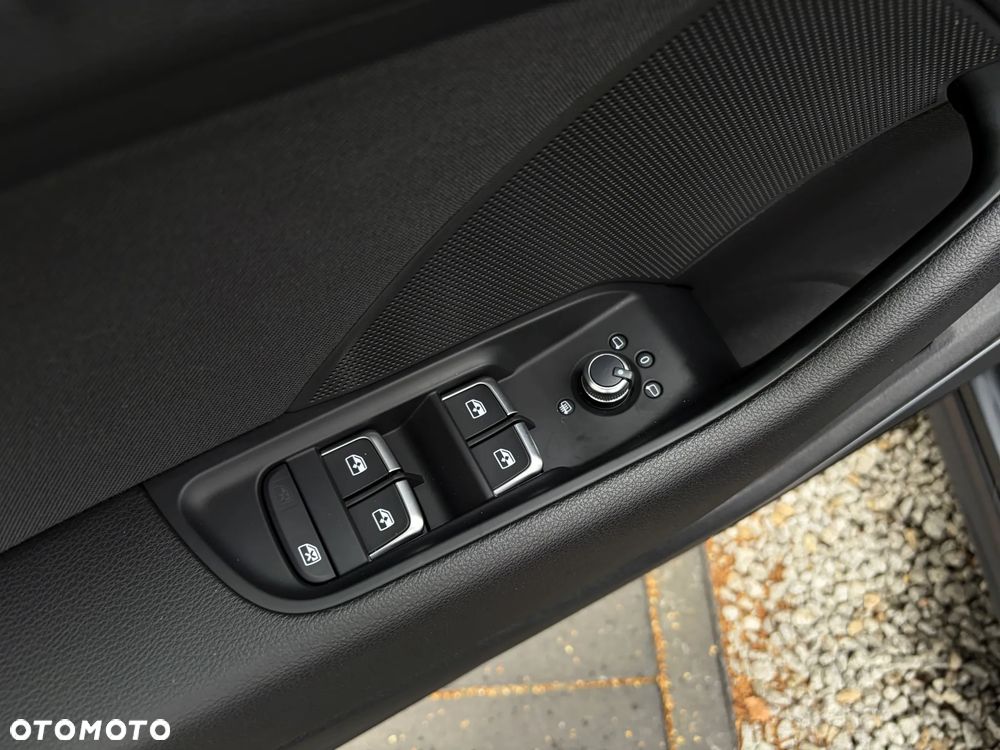 Audi A3 Sportback - 33
