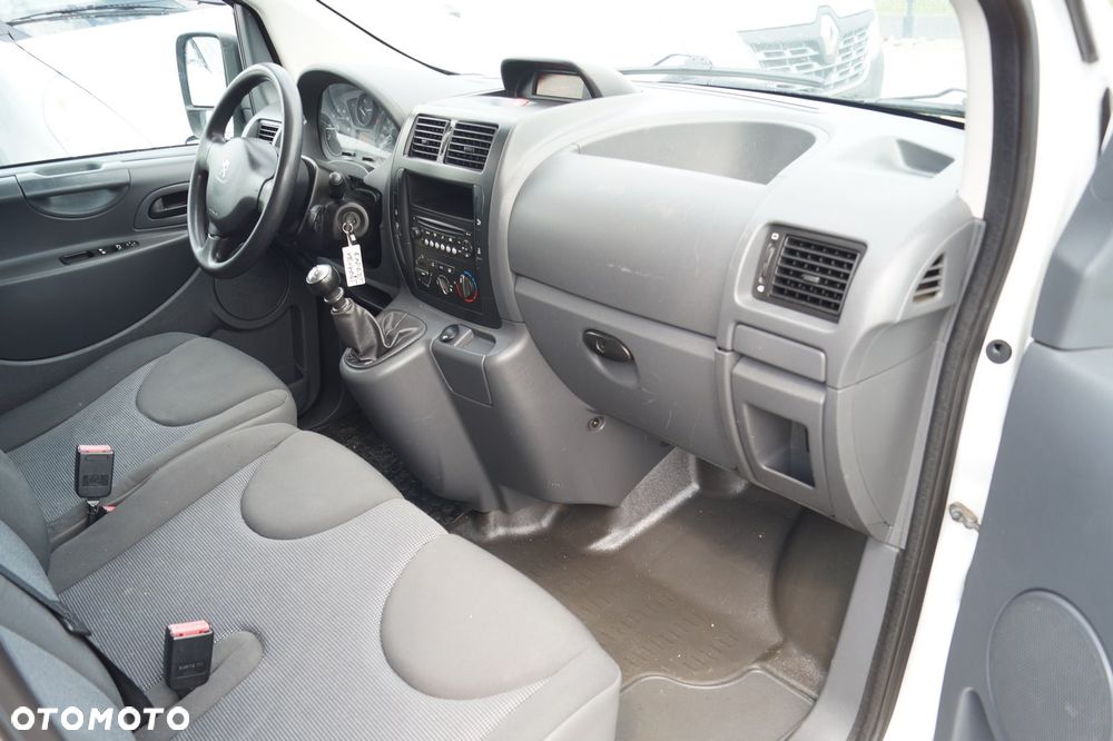 Peugeot Expert - 16