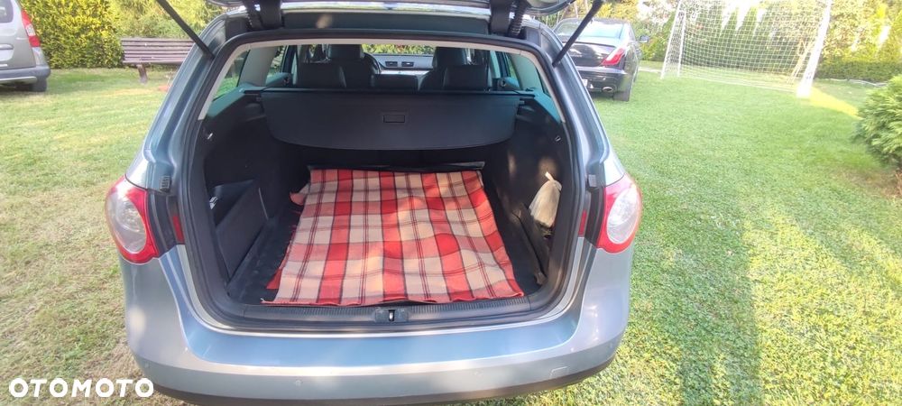 Volkswagen Passat 2.0 TDI 4Mot Highline DSG - 12