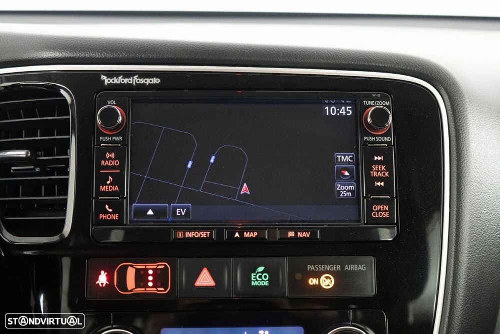 Mitsubishi Outlander 2.0 PHEV Intense Navi - 21