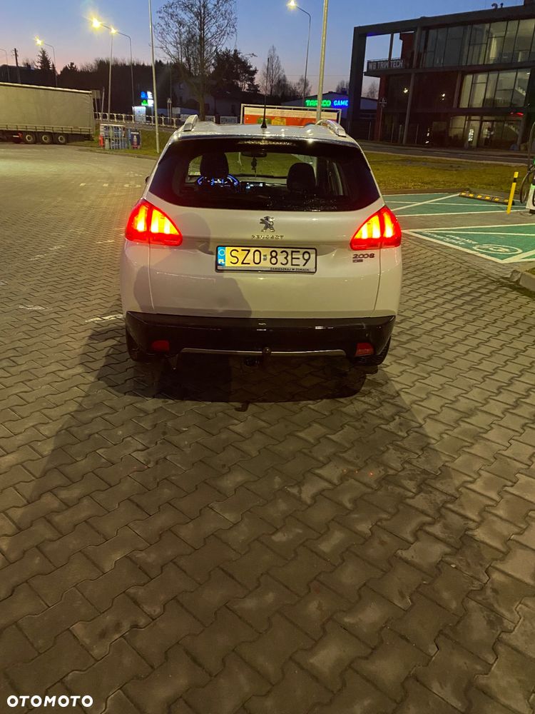 Peugeot 2008 e-HDi FAP 115 STOP & START Allure - 4