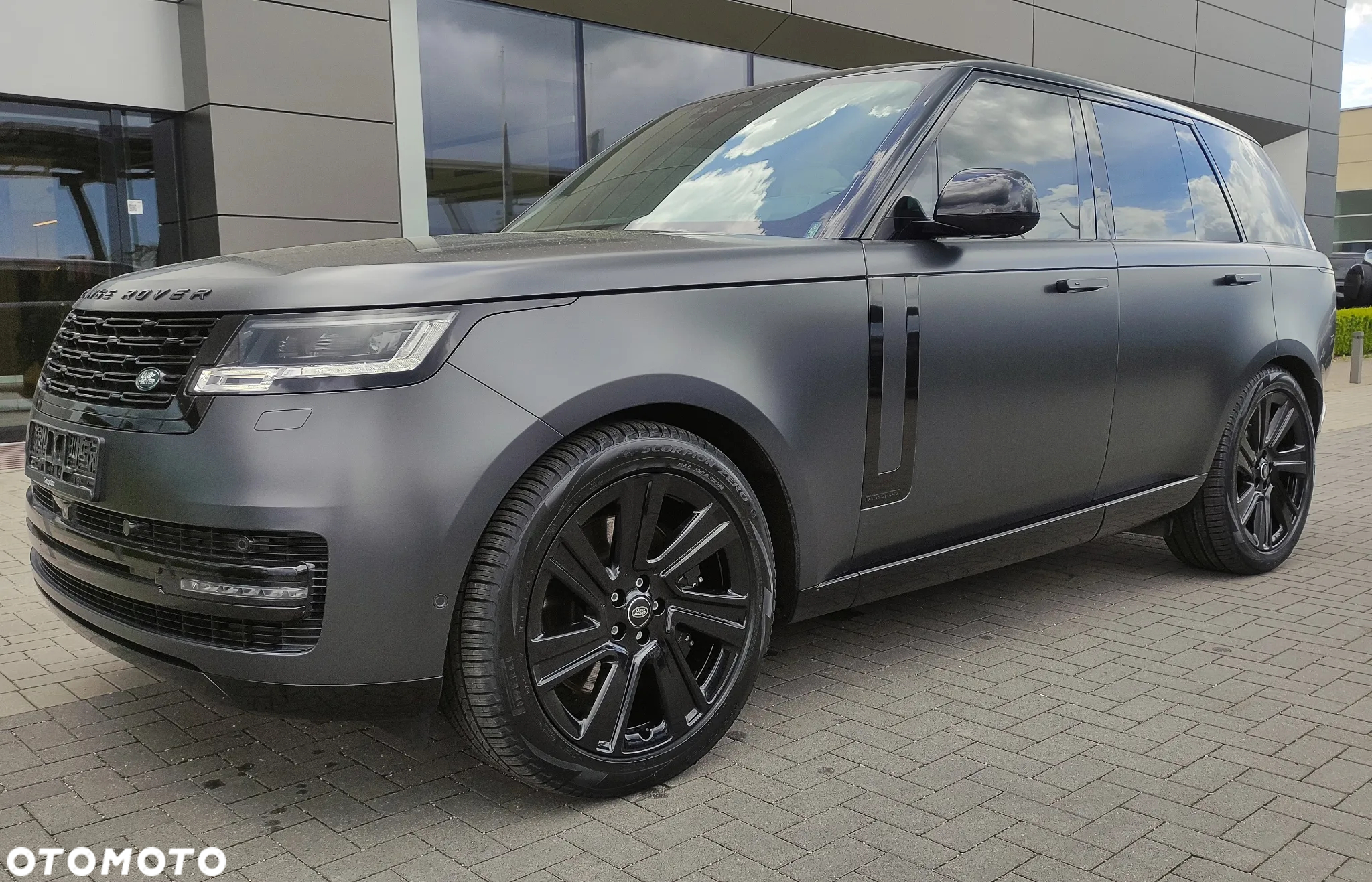 Land Rover Range Rover 4.4 V8 P535 Autobiography - 17