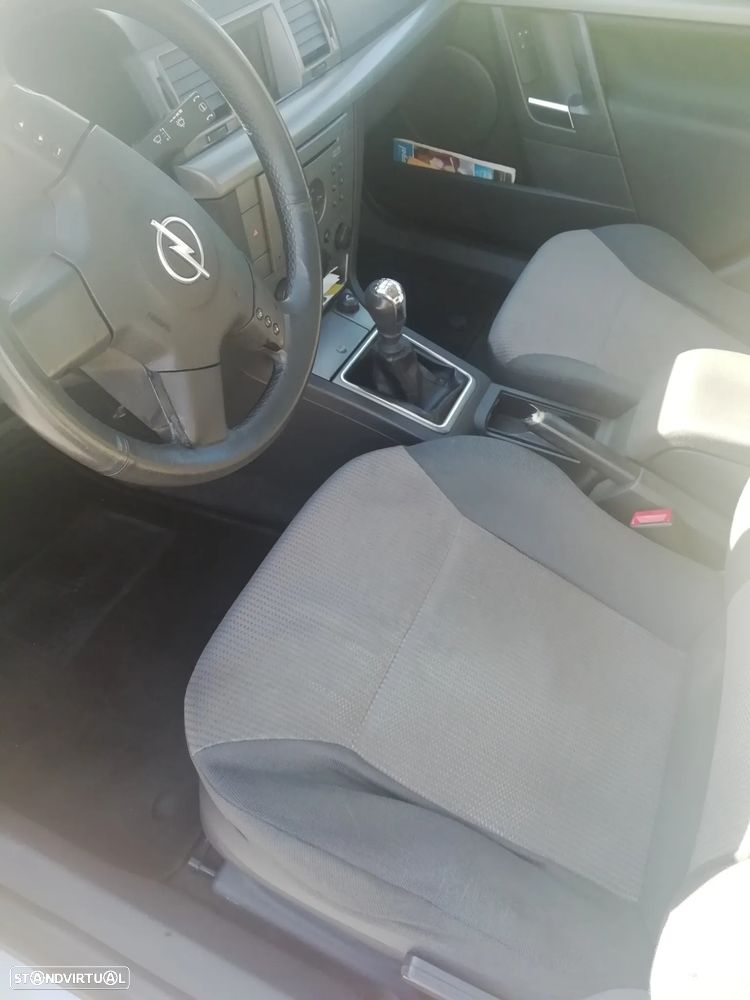 Opel Vectra 1.9 CDTi Elegance - 2