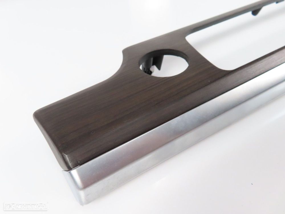 Friso do tablier em Madeira Central Seminovo/ Original BMW 7 (F01, F02, F03, F04... - 2