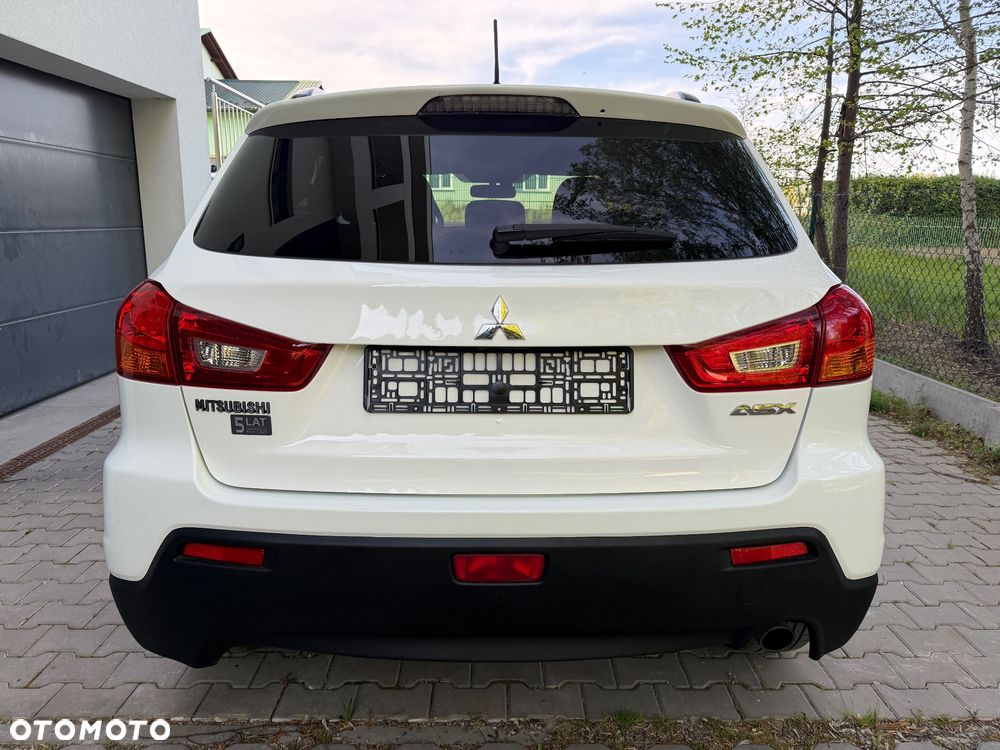 Mitsubishi ASX 1.6 2WD Instyle - 13