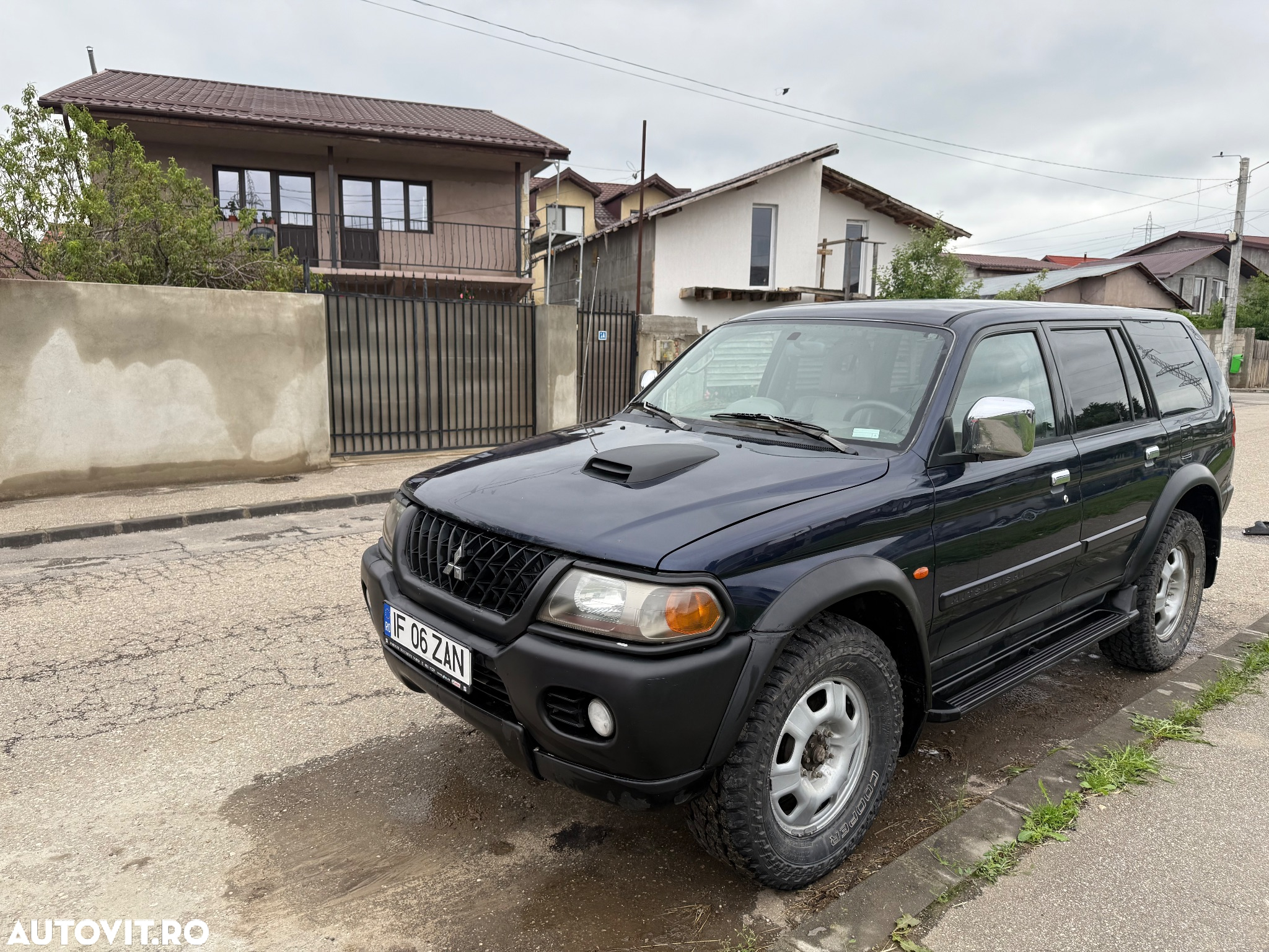 Mitsubishi Pajero Sport 2.5 TD Intense - 5