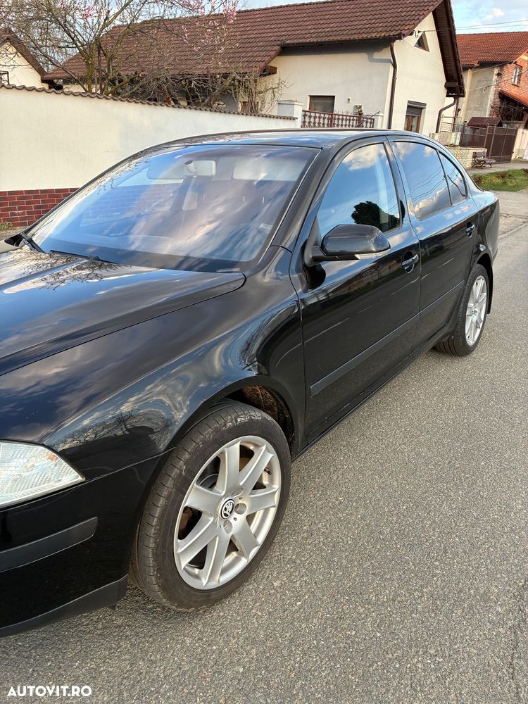 Skoda Octavia 1.9TDI Classic DSG - 2