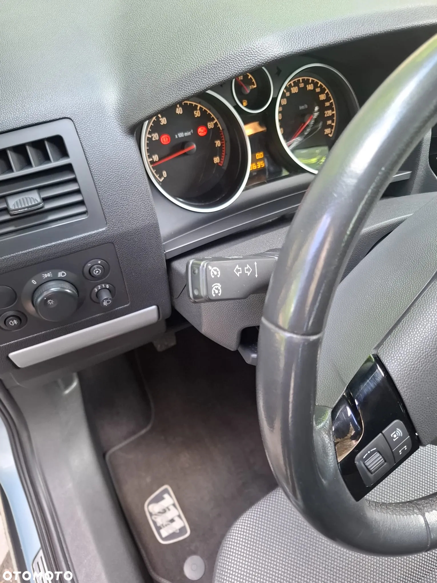 Opel Zafira 1.6 - 18