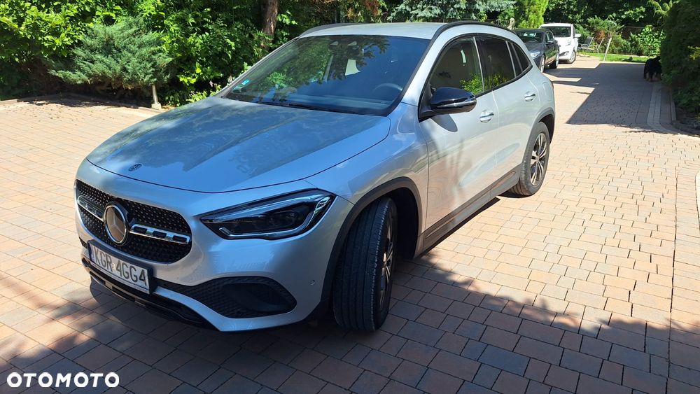 Mercedes-Benz GLA 250 4-Matic AMG Line - 3